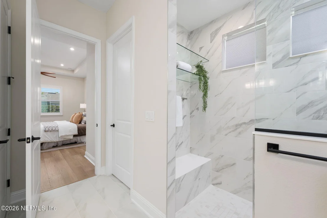 Photo of 329 PELTON Place