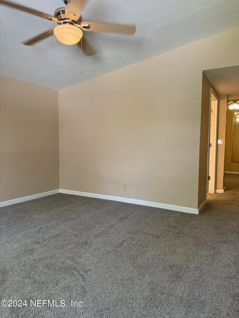 Photo of 3842 RUBY Drive W
