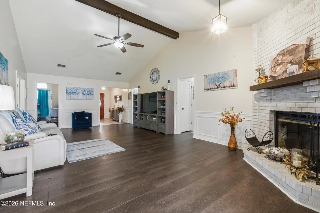 Photo of 2428 STONEBRIDGE Drive