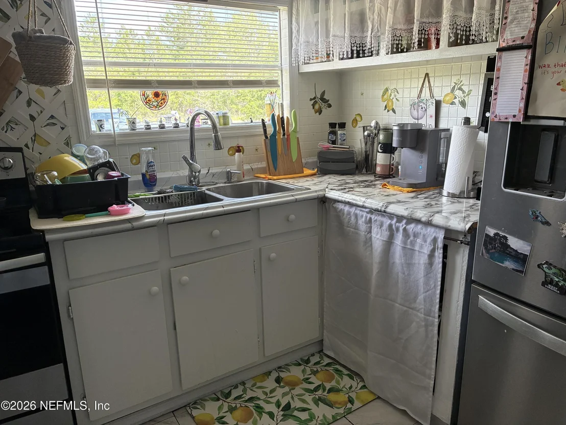 Photo of 214 DOVE Street