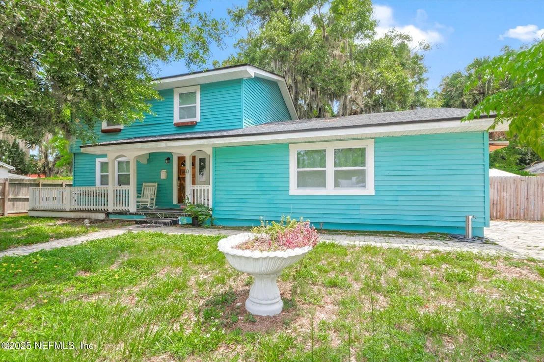 Photo of 13 DOUGLAS Avenue