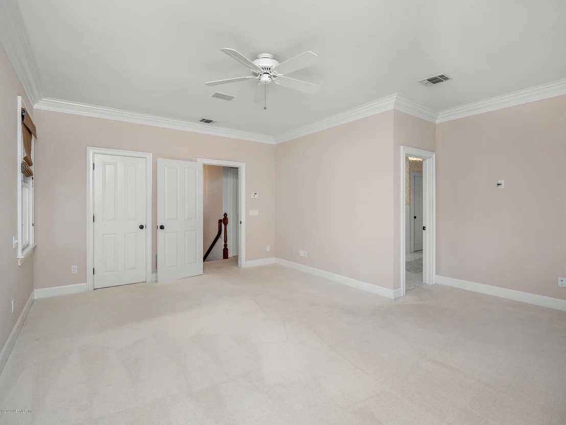 Photo of 906 GREENRIDGE Road