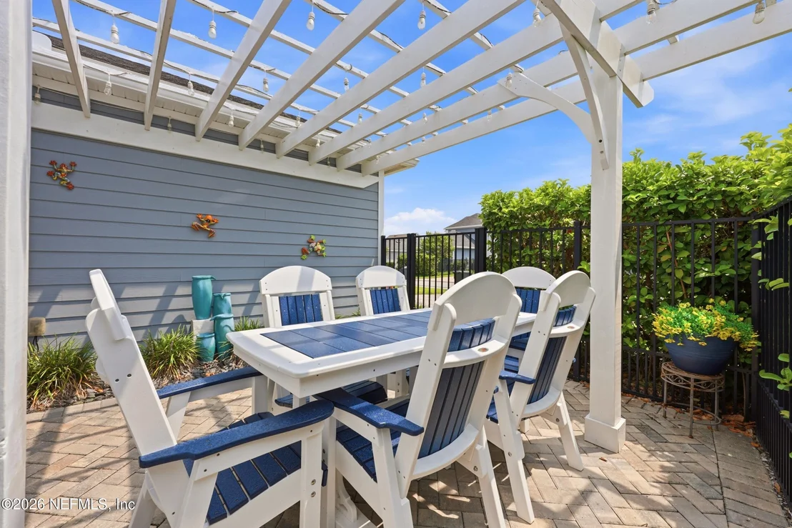 Photo of 187 ASHBURY Street