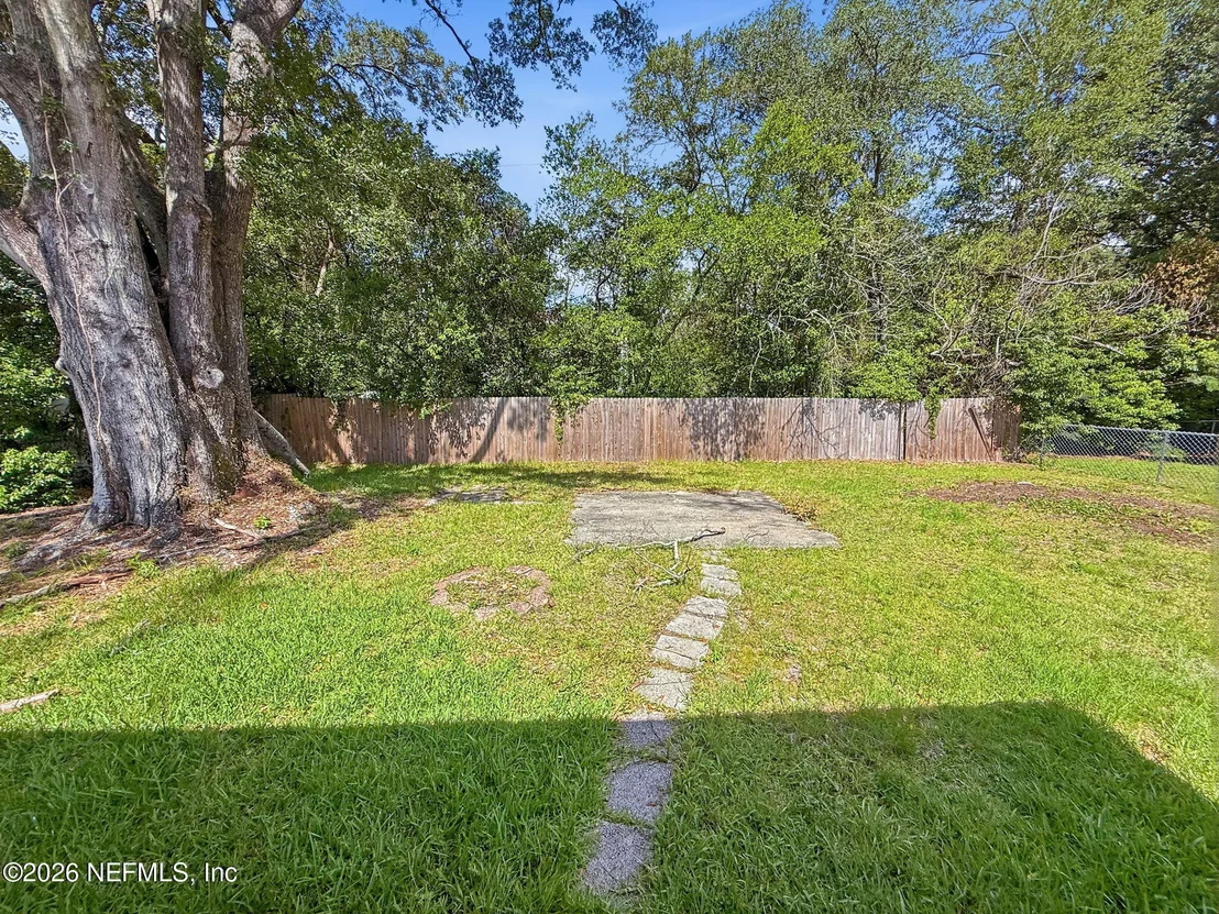 Photo of 3842 ANVERS Boulevard