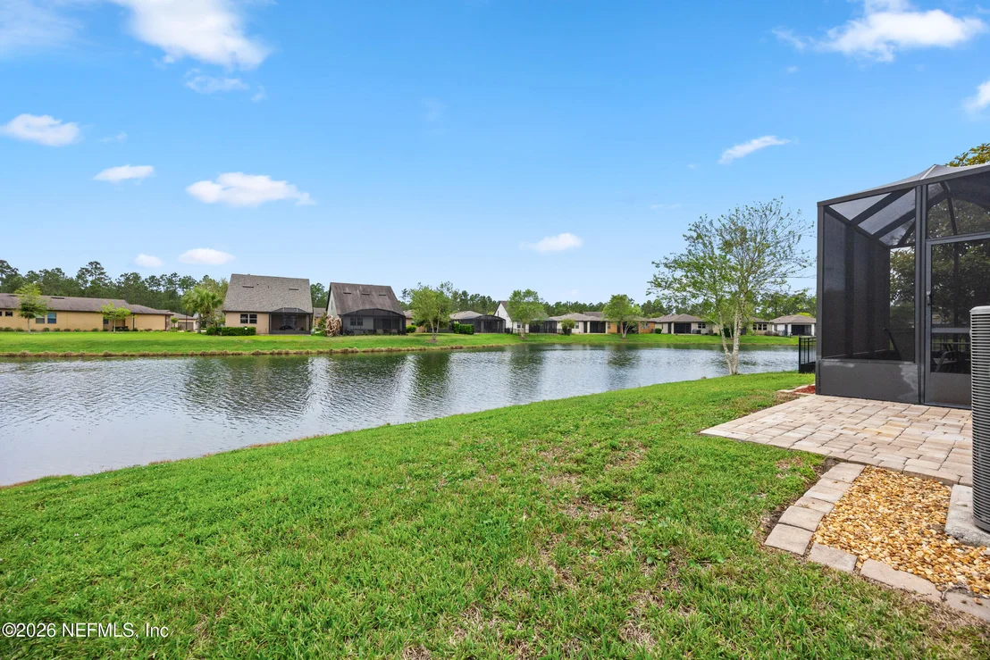 Photo of 294 WOOD POND Loop
