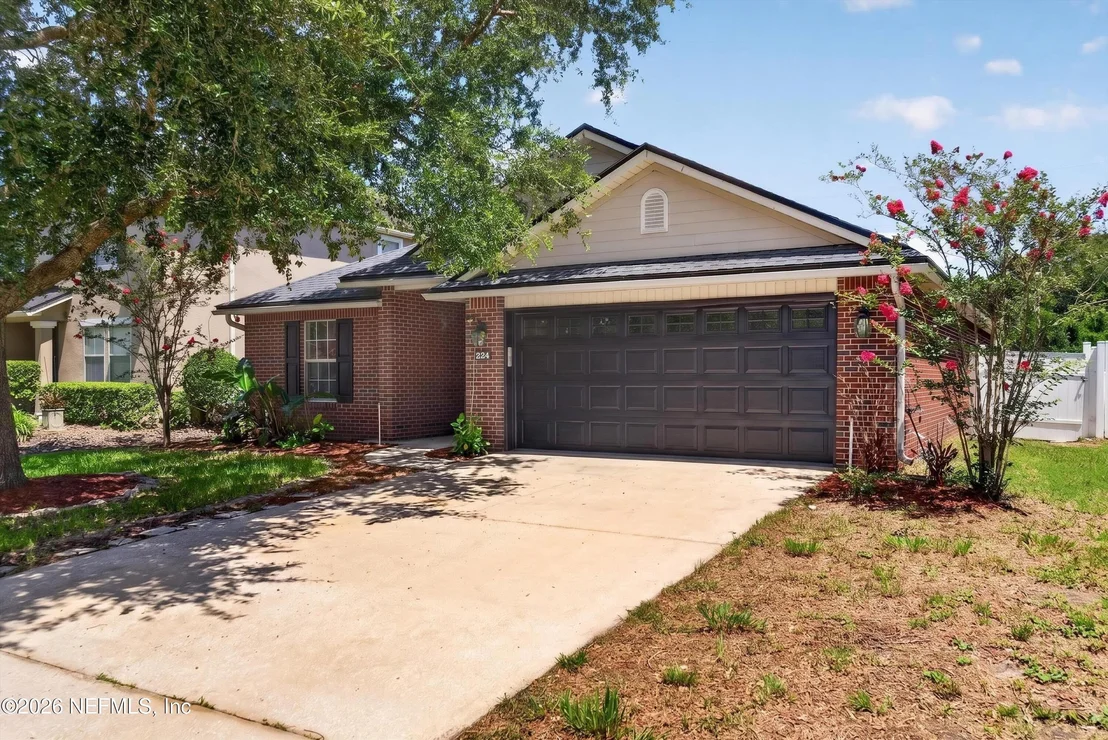 Photo of 224 PINE ARBOR Circle