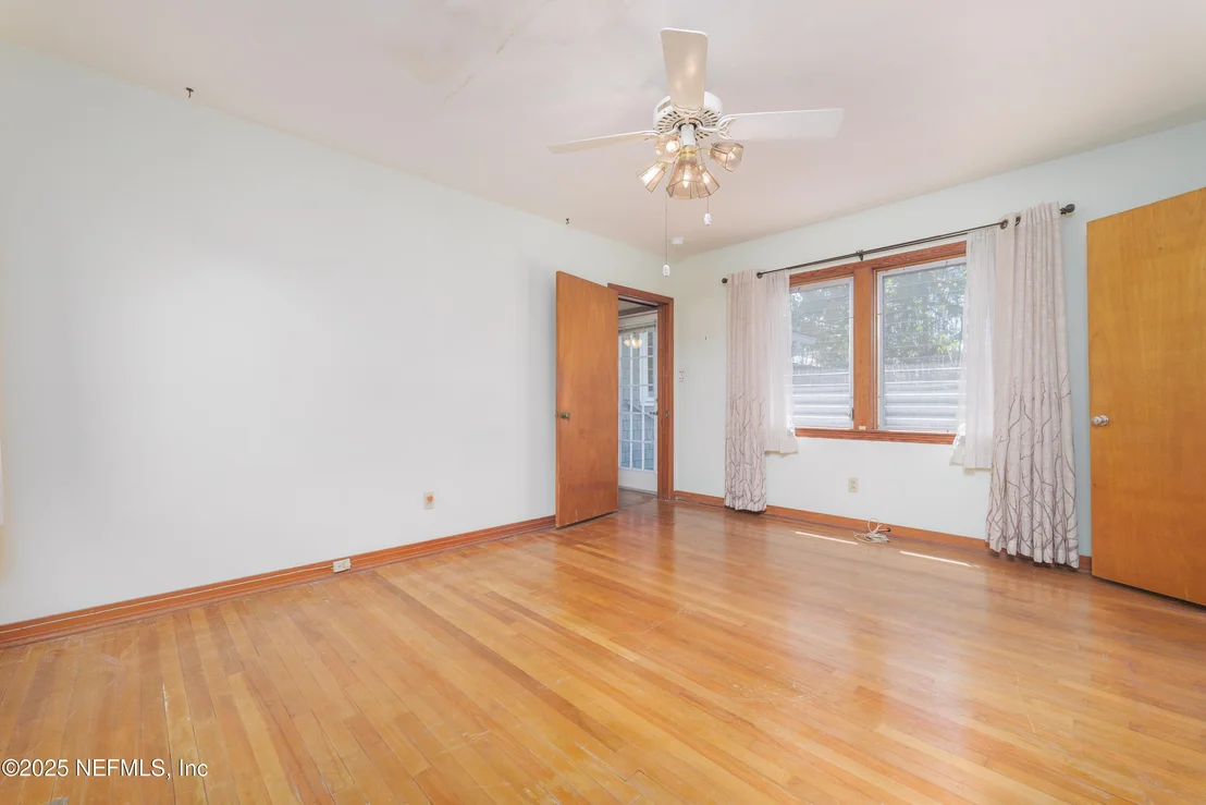 Photo of 4 FLETCHER Lane