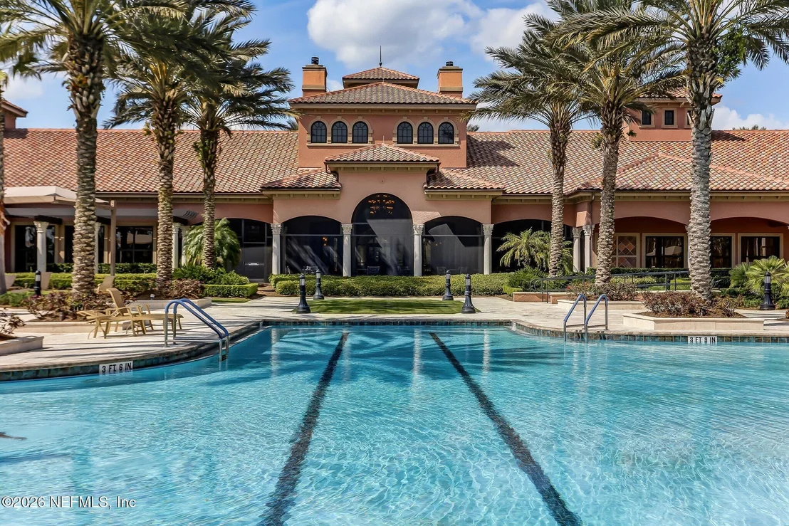 Photo of 696 RIVER RUN Boulevard