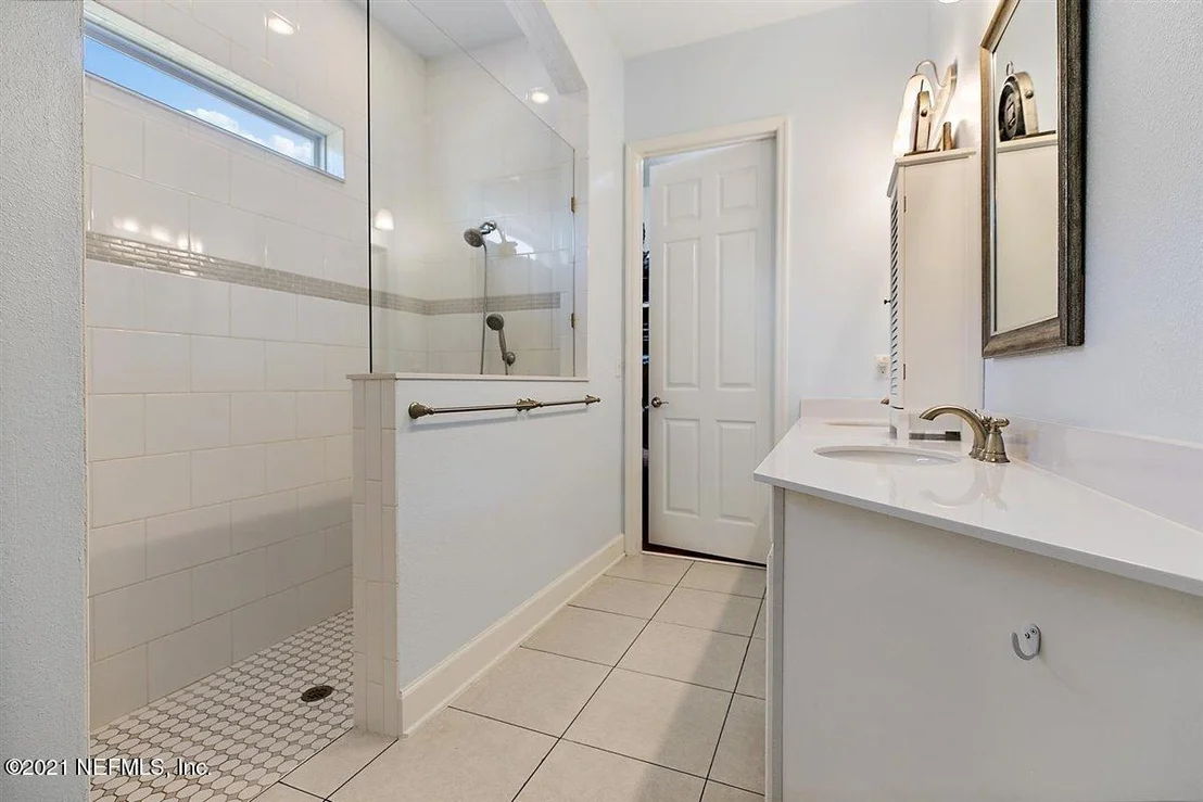 Photo of 93 BEACHBERRY Court