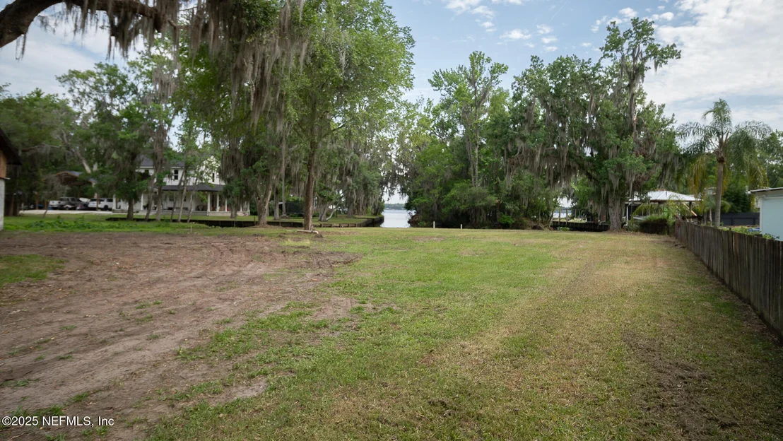 Photo of 8211 COLEE COVE BRANCH UNIT J Road