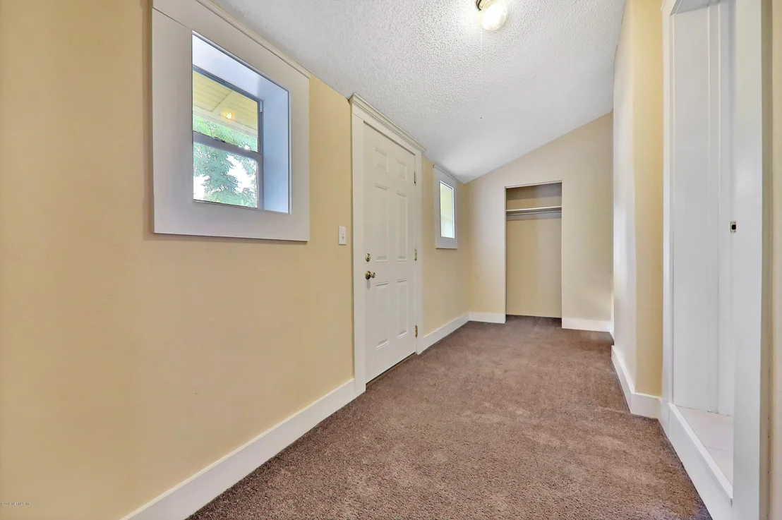 Photo of 3058 PHYLLIS Street