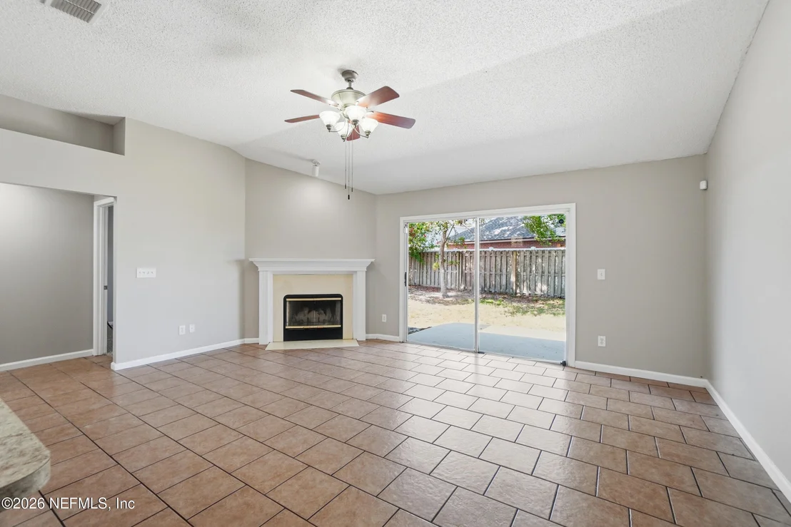 Photo of 1206 SOARING FLIGHT Way
