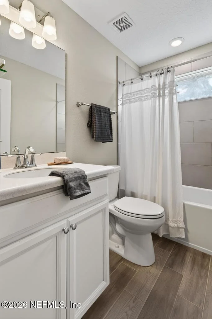 Photo of 383 SWEET OAK Way