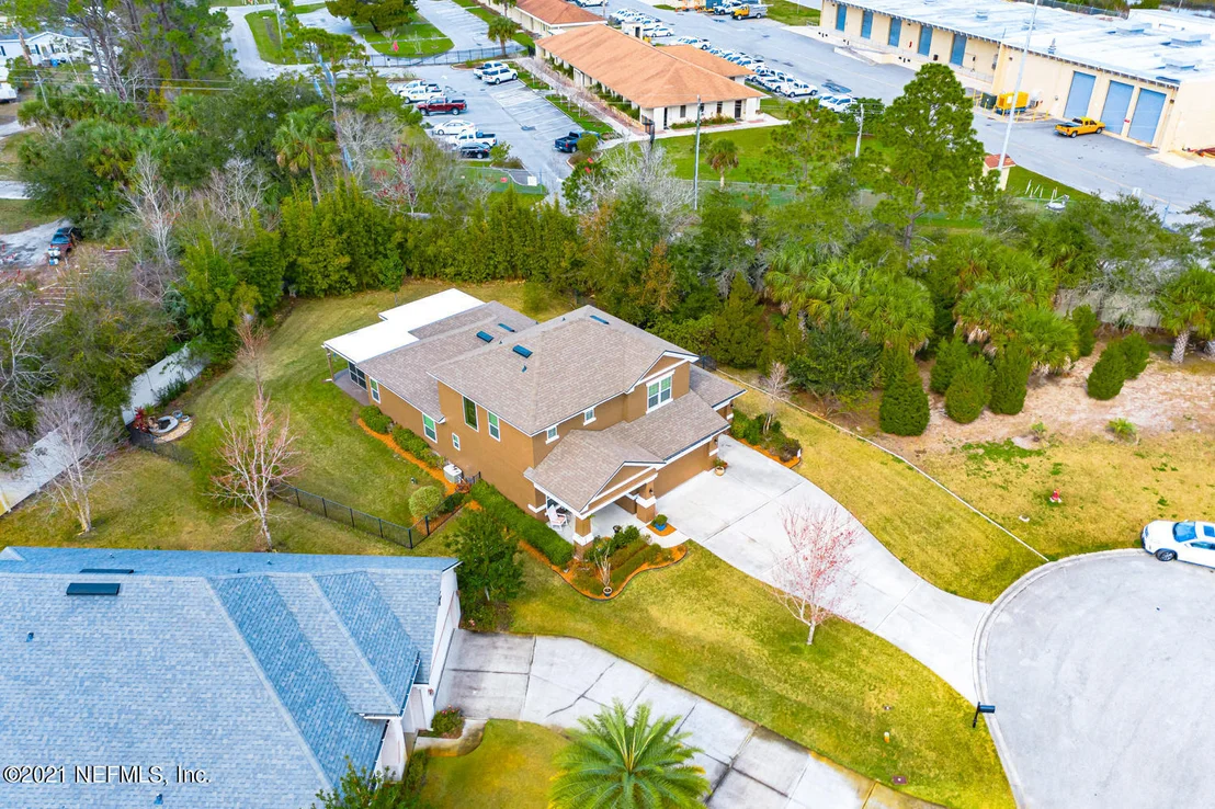 Photo of 214 PLAZA DEL RIO Drive