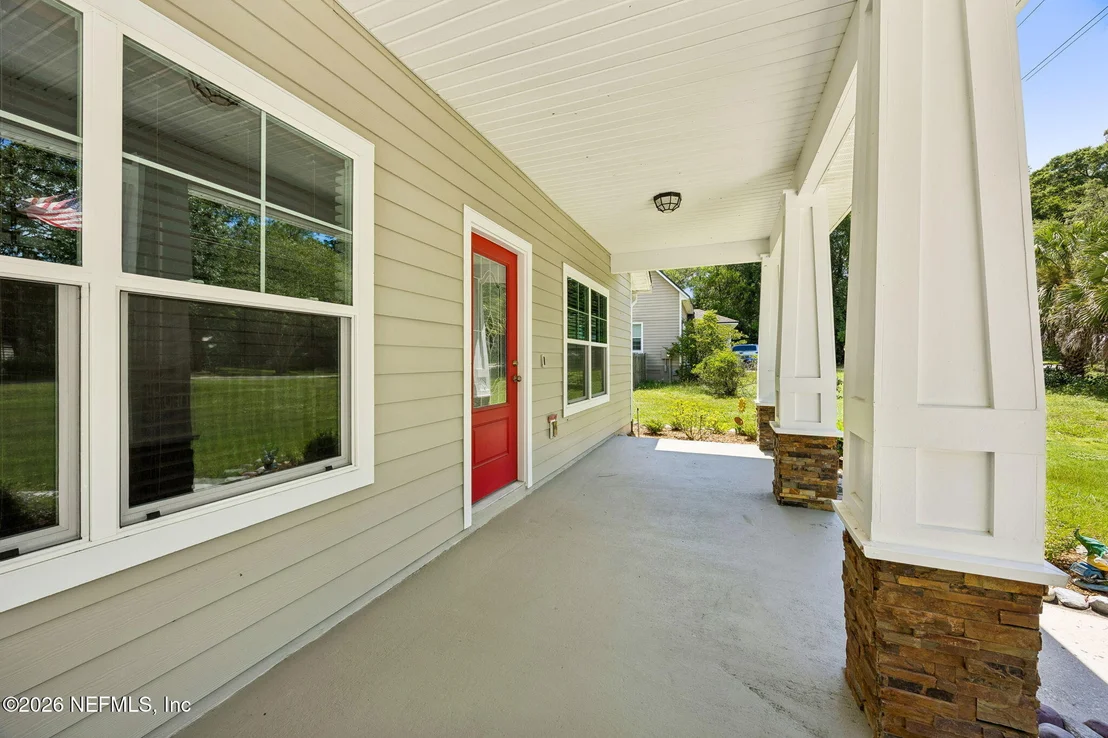 Photo of 9922 BRADLEY Road