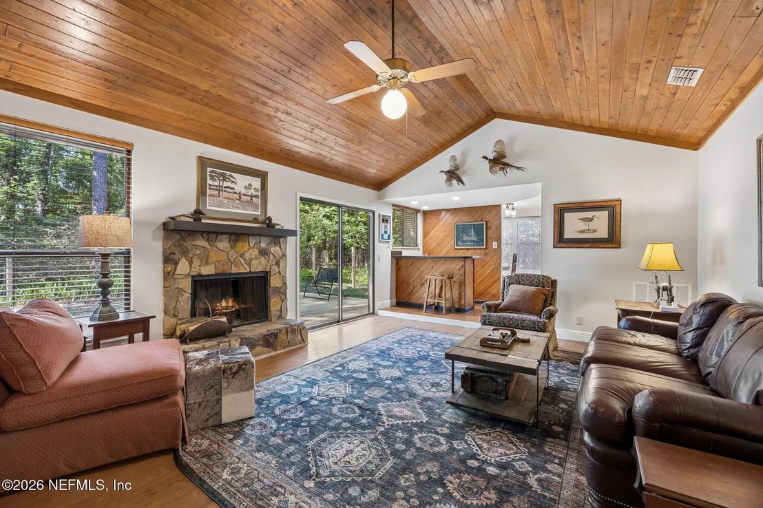 Photo of 1476 RIVERGATE Drive