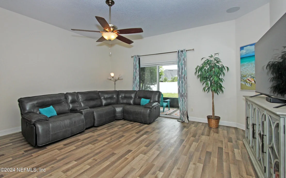 Photo of 14211 BIG SPRING Street