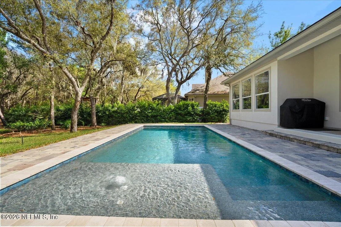 Photo of 541 SEBASTIAN Square