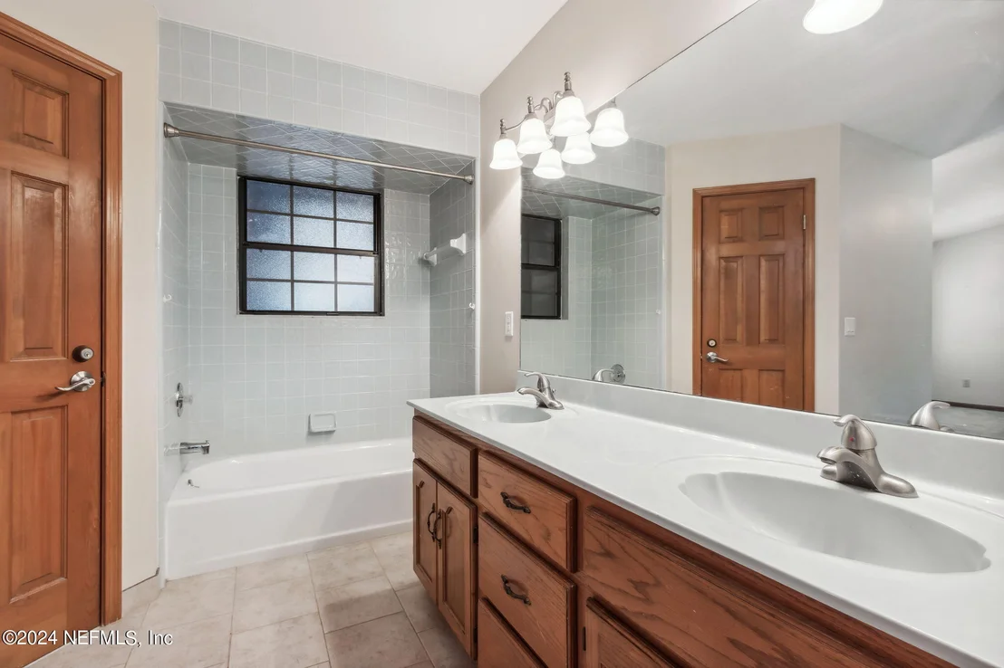 Photo of 55199 DEER RUN Road