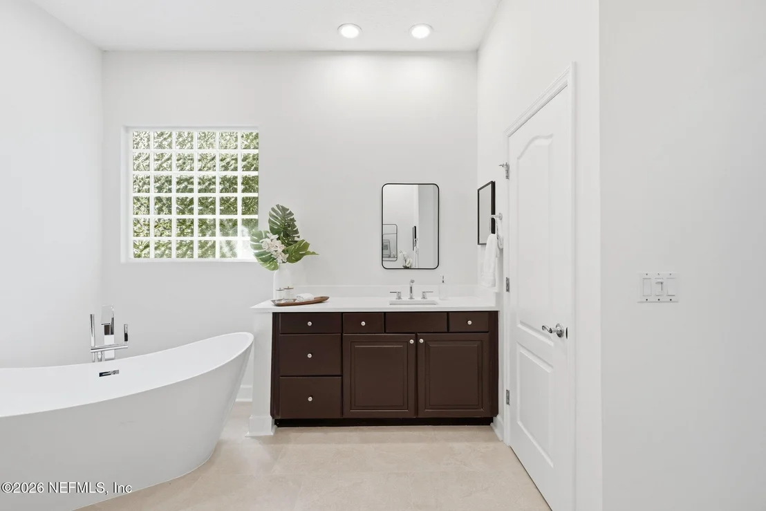 Photo of 215 PARKSIDE Drive
