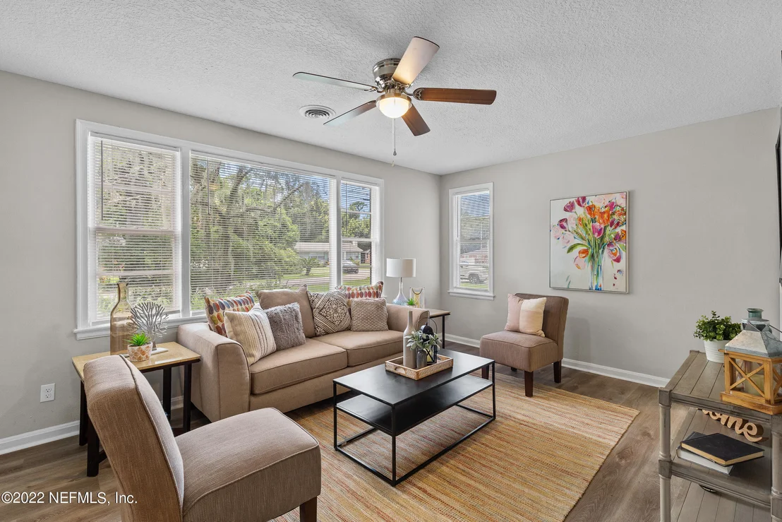 Photo of 1447 LAWRENCE Place