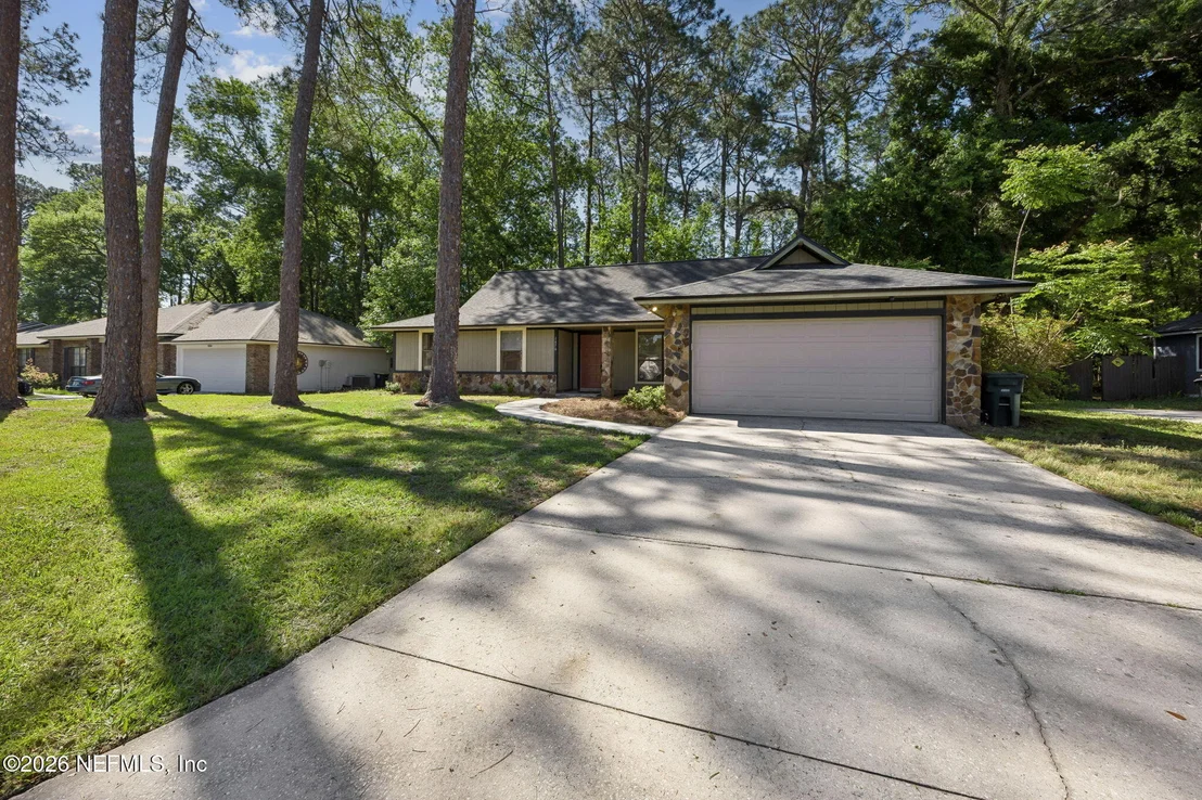 Photo of 1476 RIVERGATE Drive
