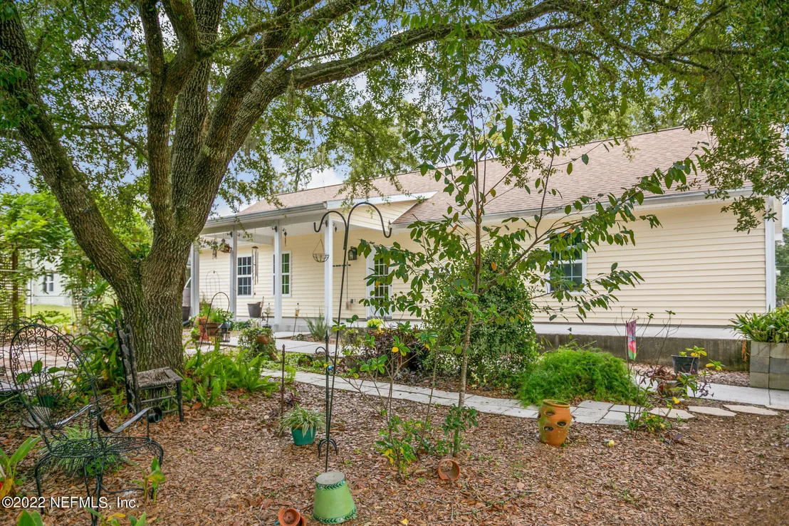 Photo of 1713 BLUE JAY Drive