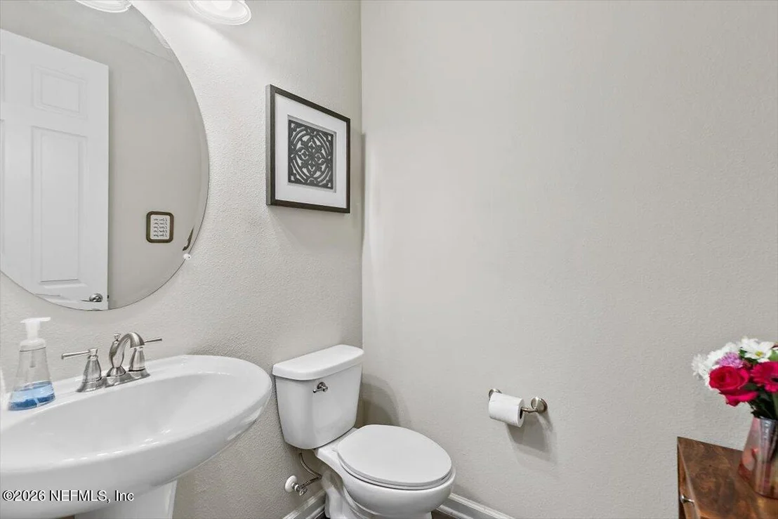 Photo of 159 EVENSHADE Way