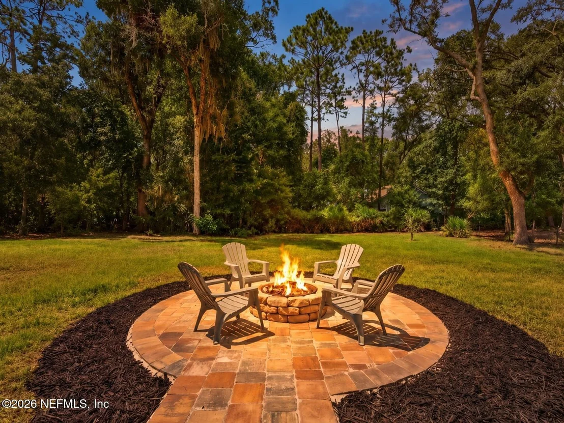 Photo of 1161 WHISPERING PINES Road