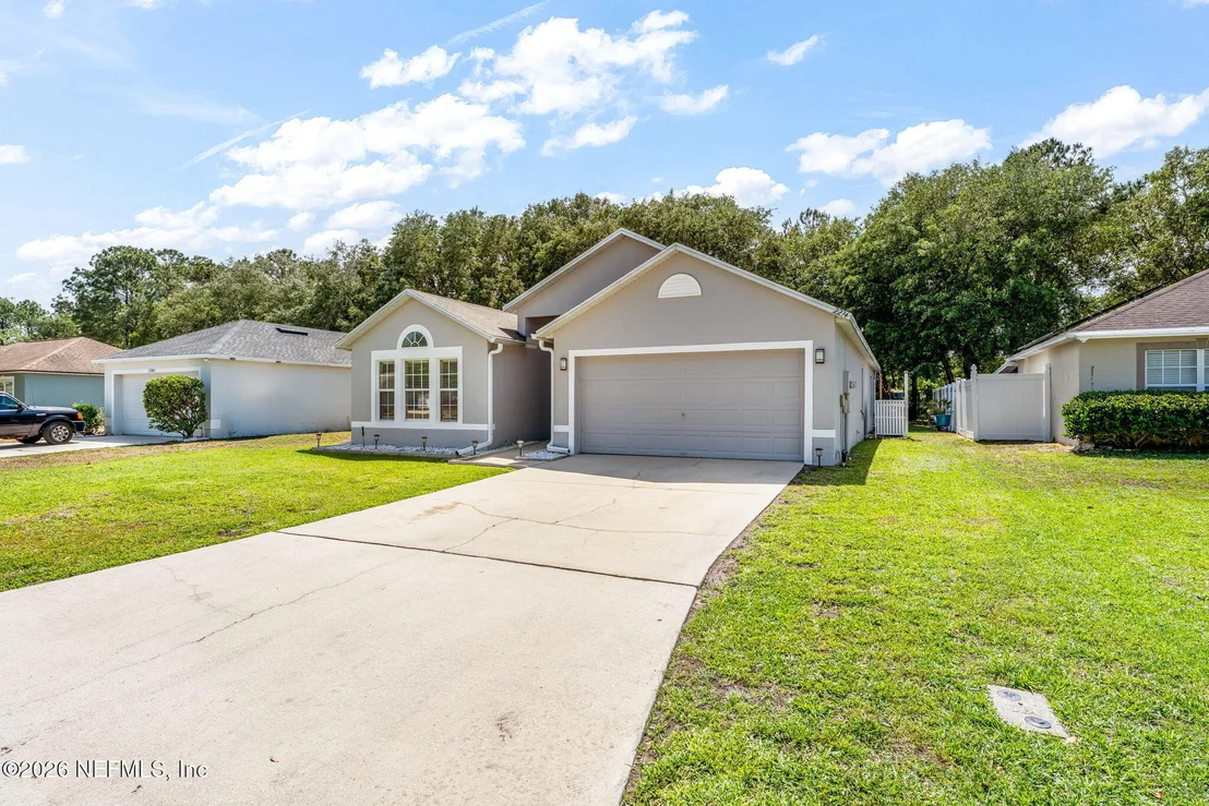 Photo of 2274 PEERLESS Lane W