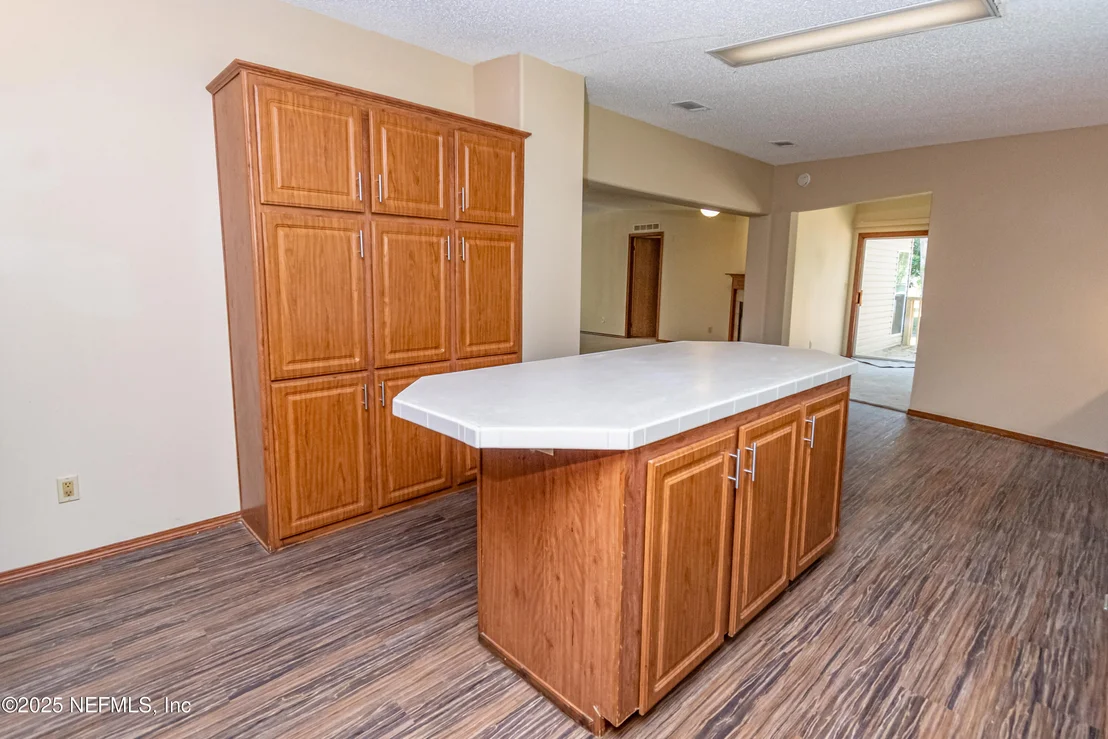 Photo of 5577 MYRTLE Road