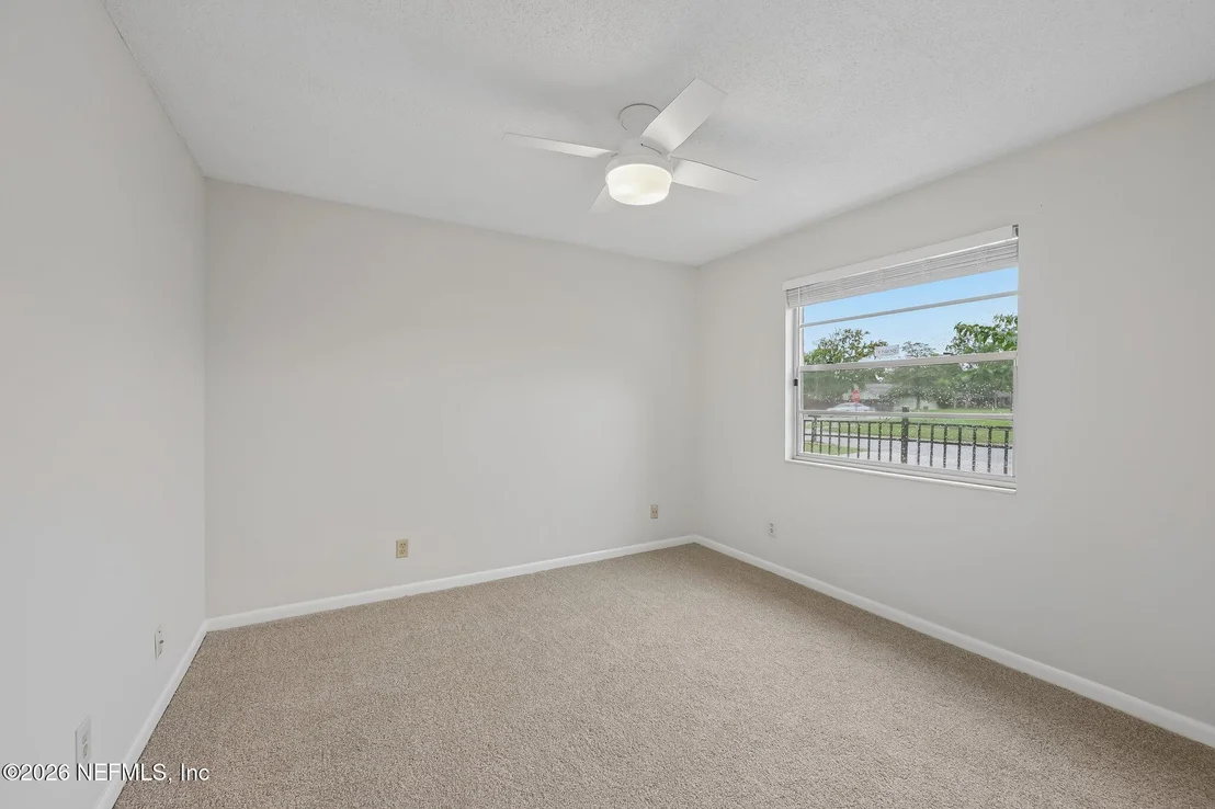 Photo of 200 DEBARRY Avenue