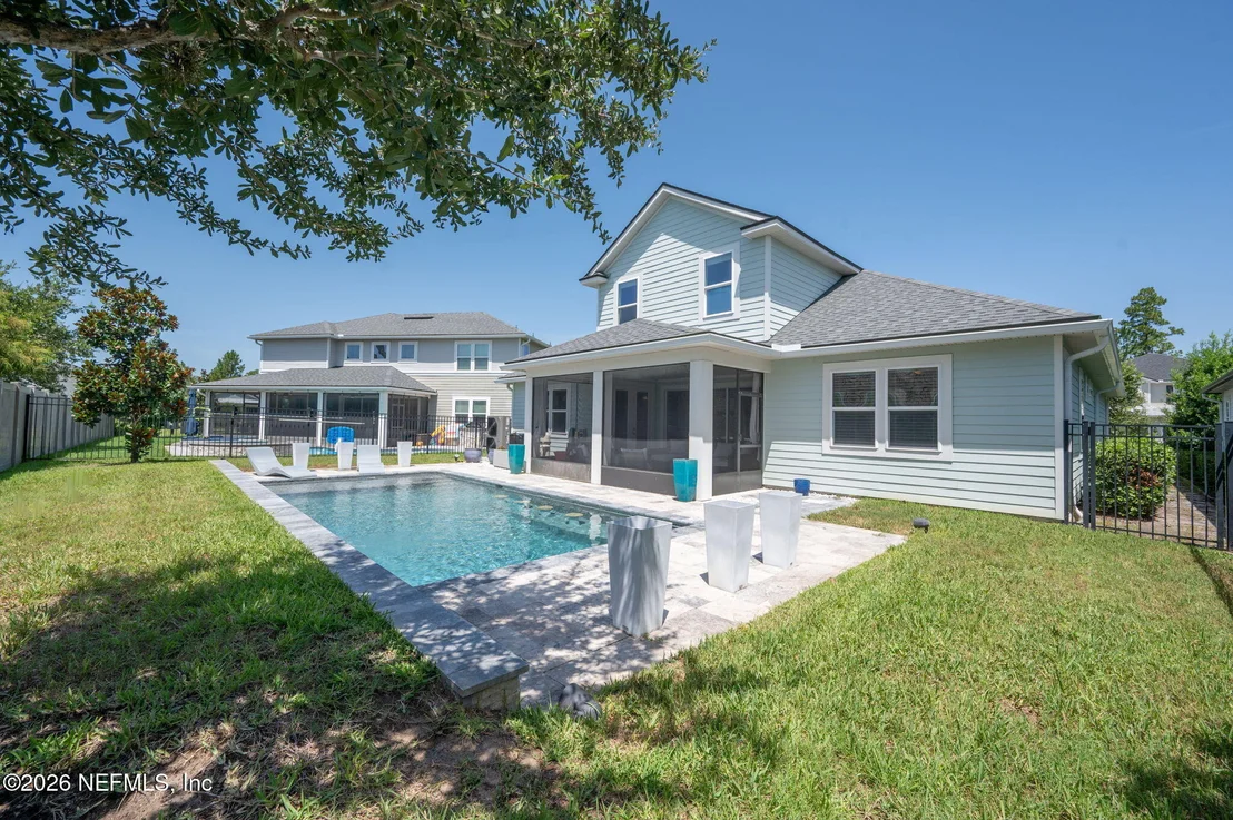 Photo of 132 PALISADE Drive