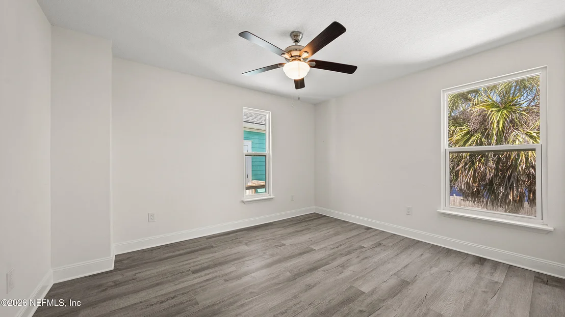 Photo of 80 SEASIDE CAPERS Road