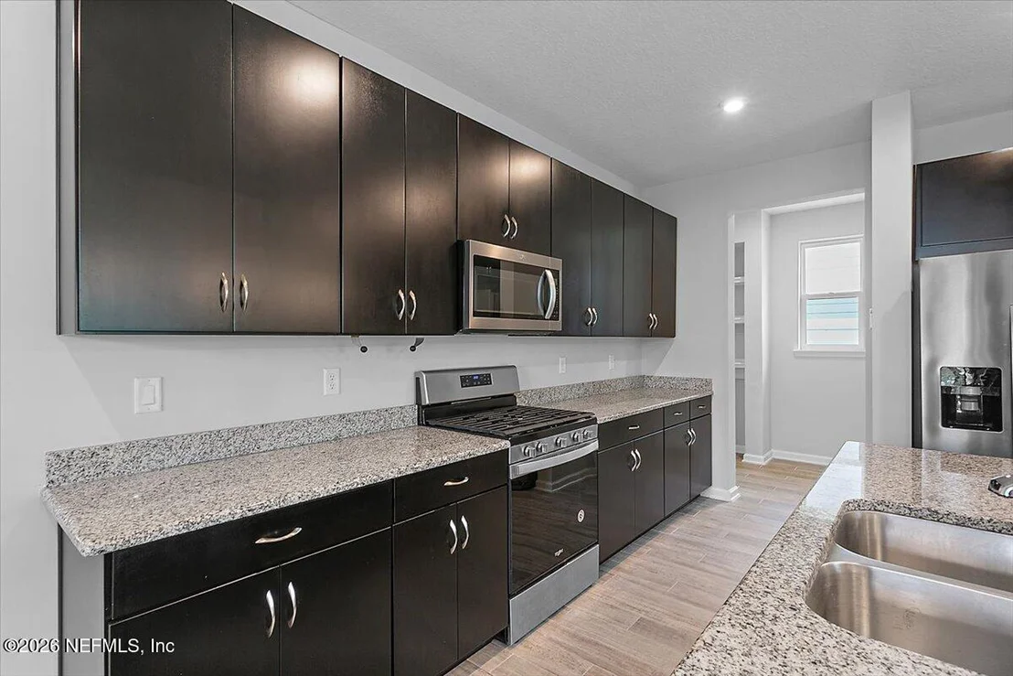 Photo of 184 OAK SHADOW Place