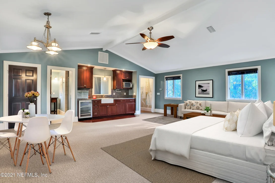 Photo of 3531 BEAUCLERC Circle N