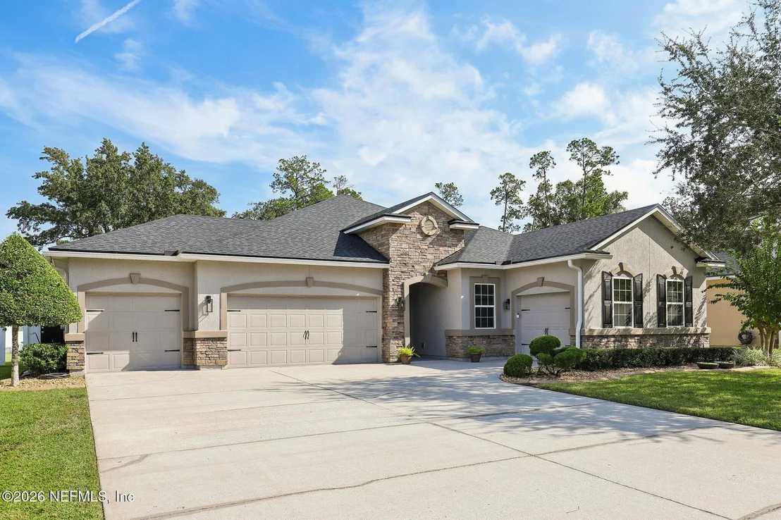 Photo of 448 PINE EAGLE Drive