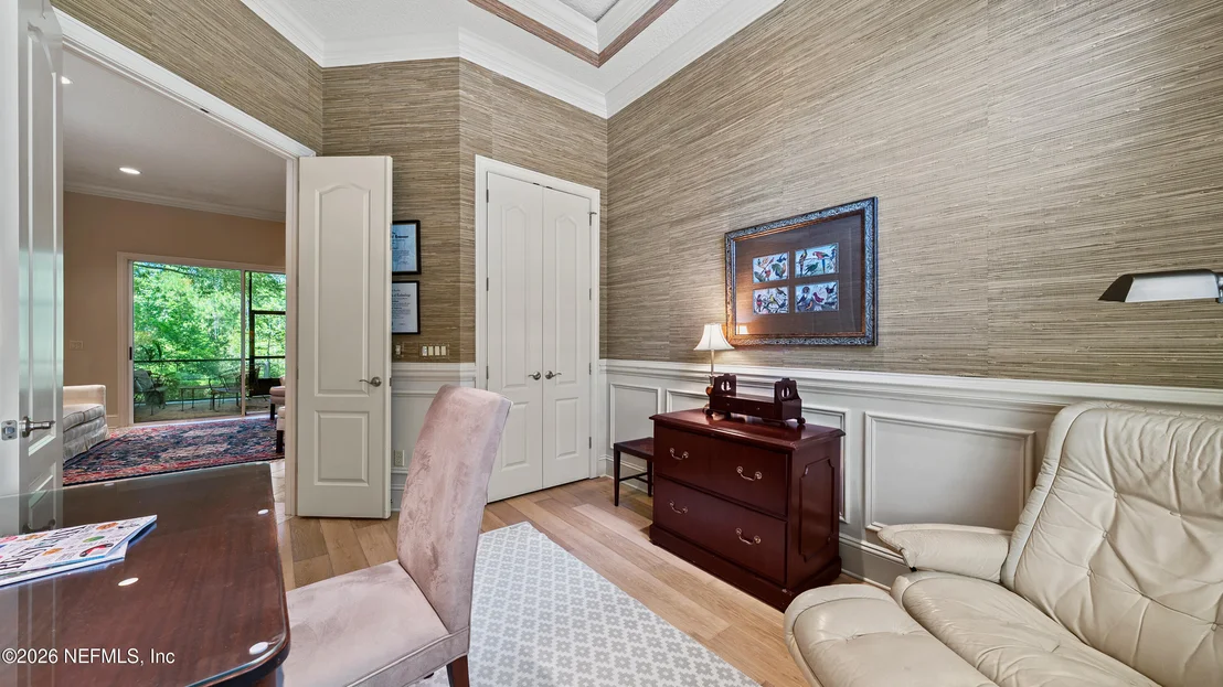 Photo of 243 BARONY Drive