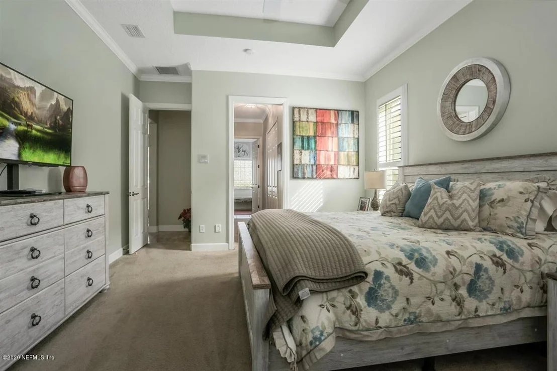 Photo of 1037 INVERNESS Drive
