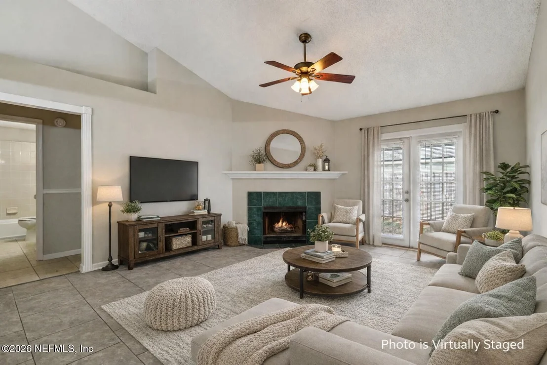 Photo of 1864 SHERATON LAKES Circle
