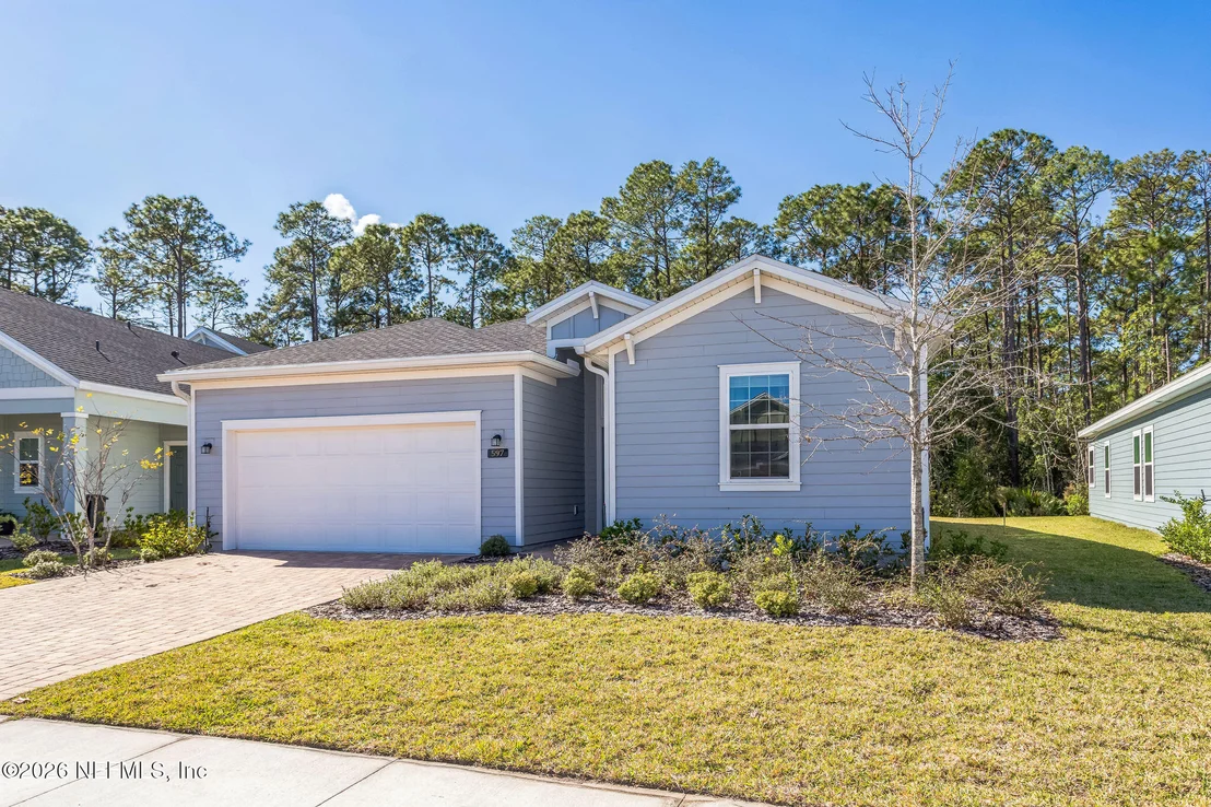 Photo of 597 LAKE SINCLAIR Street