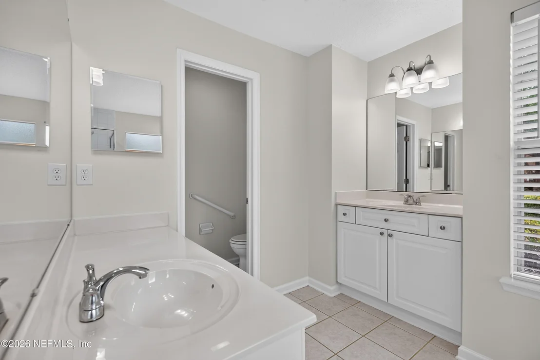 Photo of 587 OAKMONT Drive