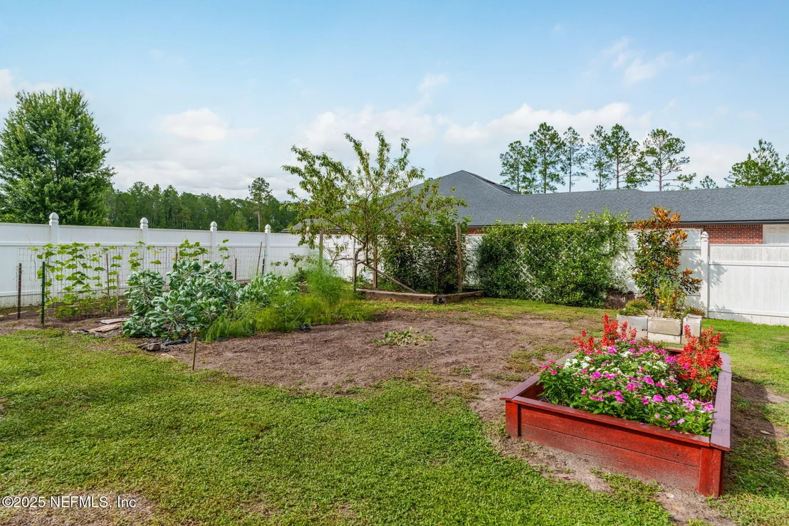 Photo of 11231 SADDLE CREST Way