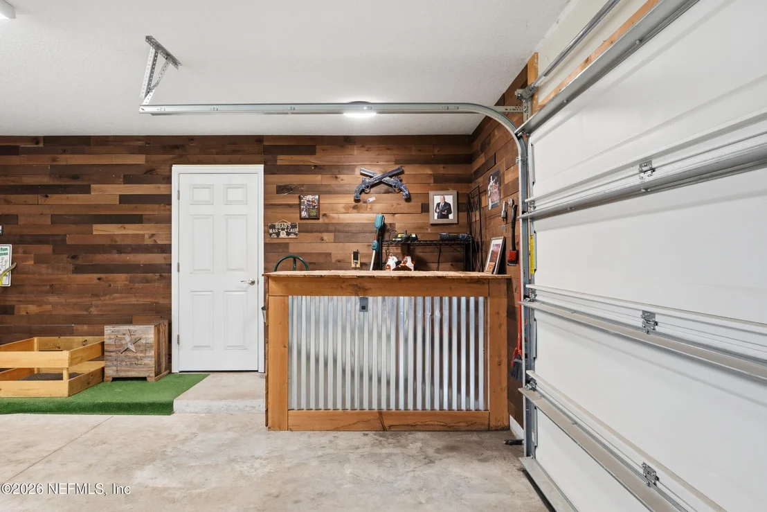 Photo of 2471 IRIS Street