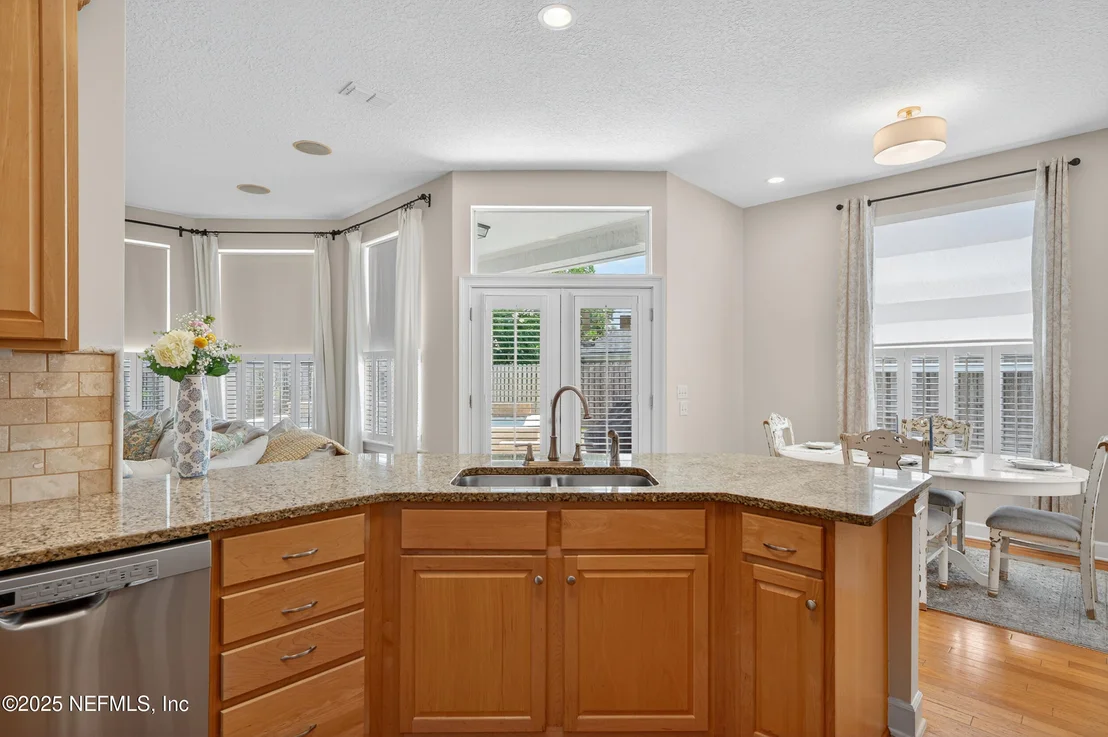 Photo of 1145 DOVER Drive