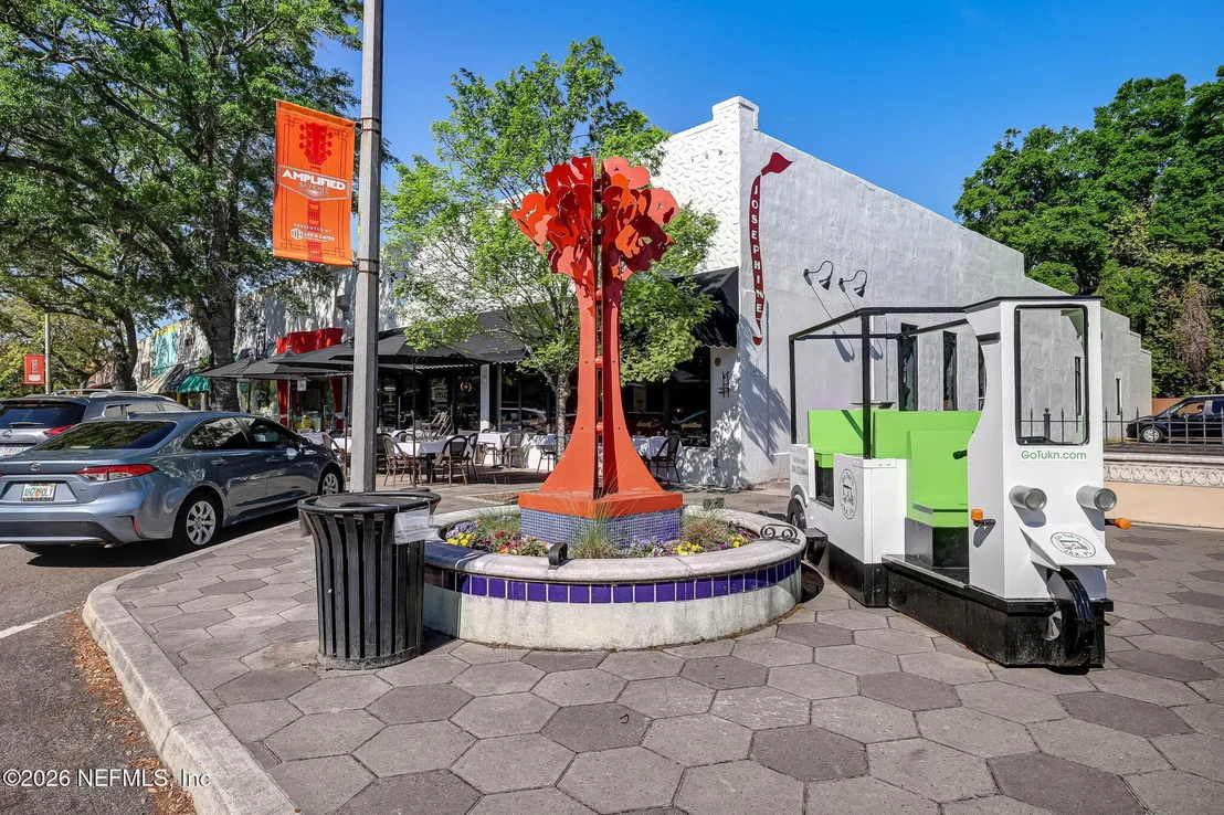 Photo of 3633 PINE Street