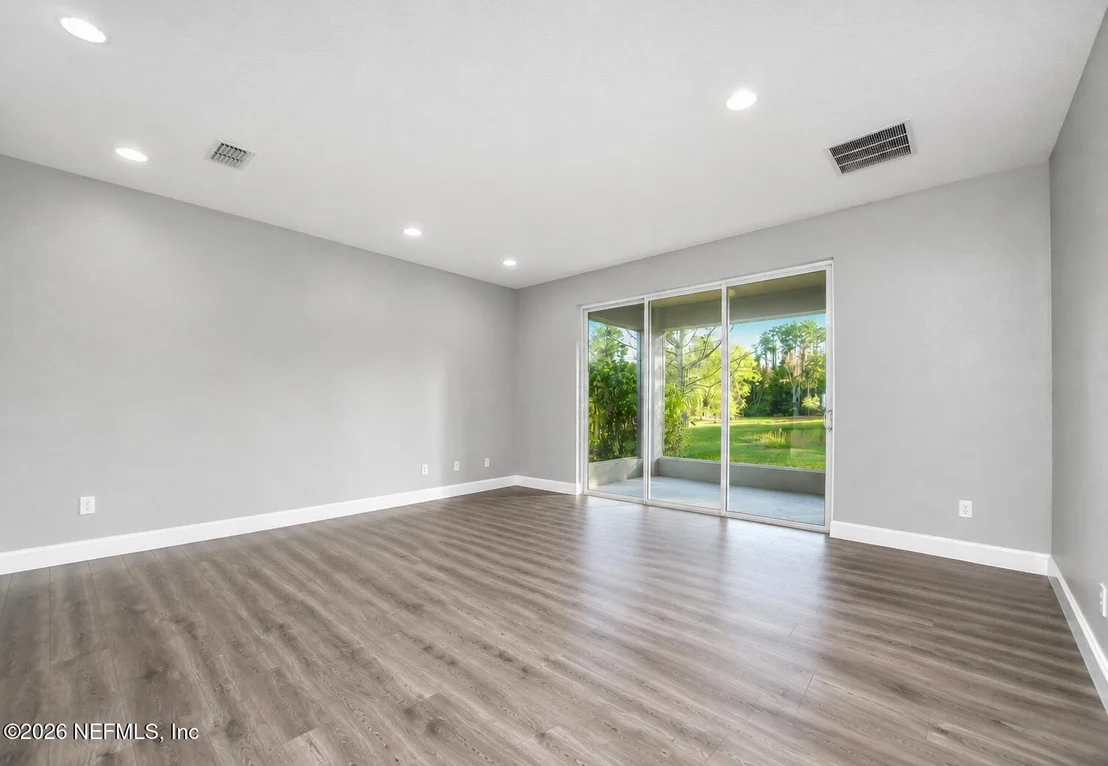 Photo of 862 BATTERSEA Drive
