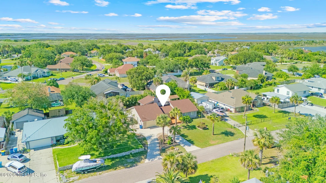 Photo of 7047 RIVERCREST Drive