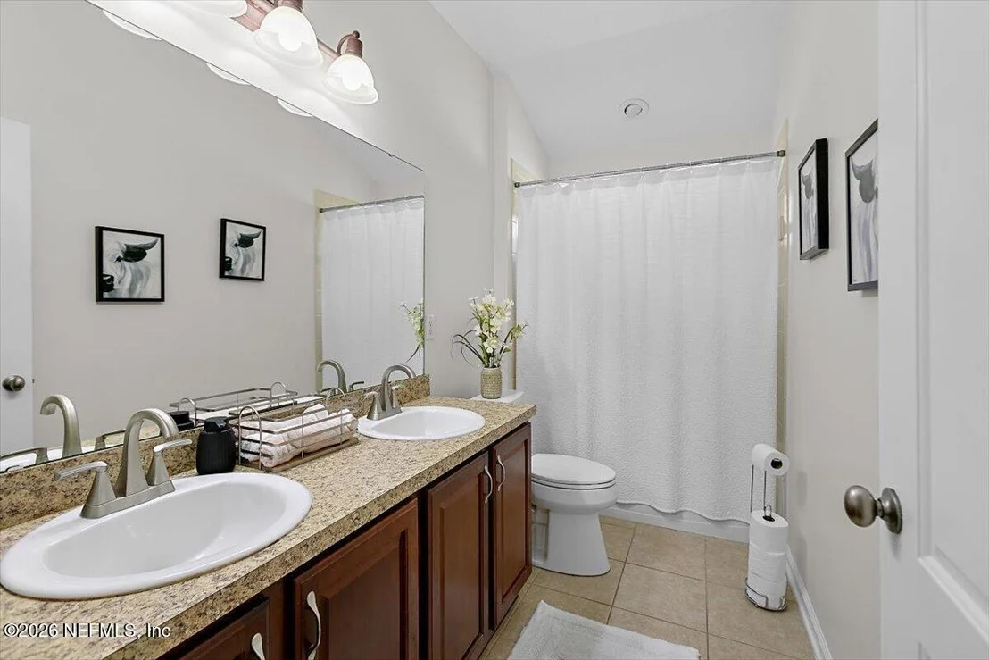 Photo of 5888 WIND CAVE Lane