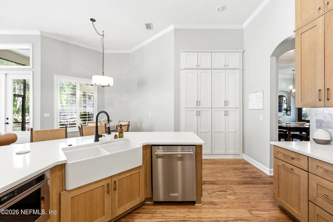 Photo of 125 PARKSIDE Drive